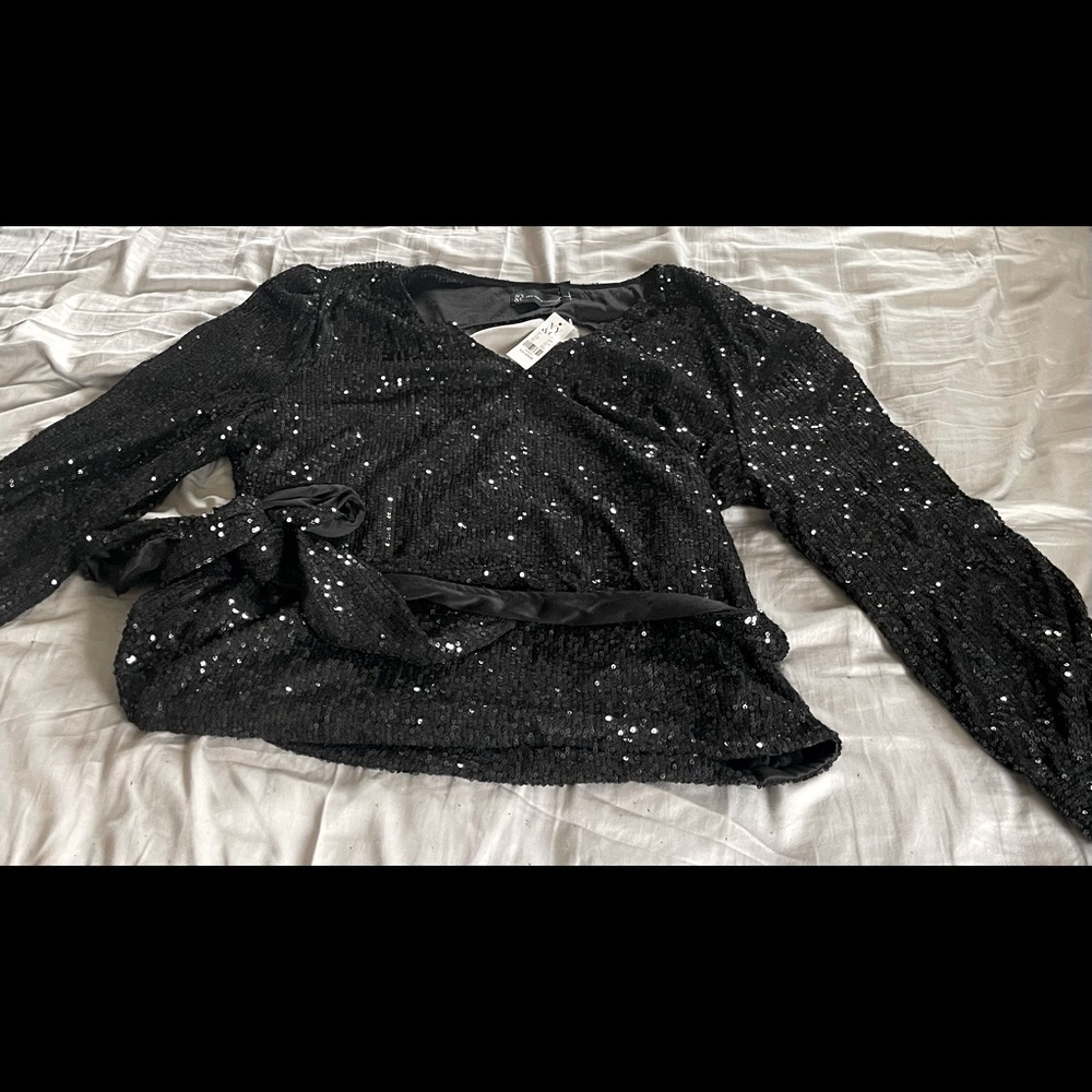 Sequined Backless Shirt
